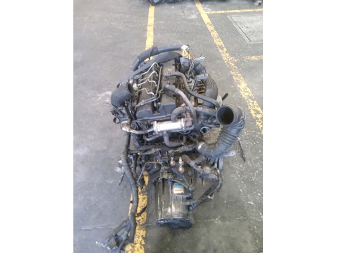 Motor completo KIA CARNIVAL 2004