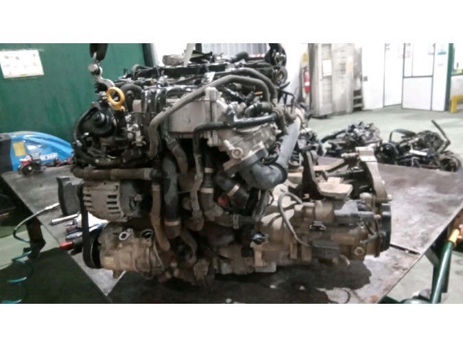 MOTOR CON ACCESORIOS Y CAJA DE CAMBIOS VOLKSWAGEN CADDY 2018