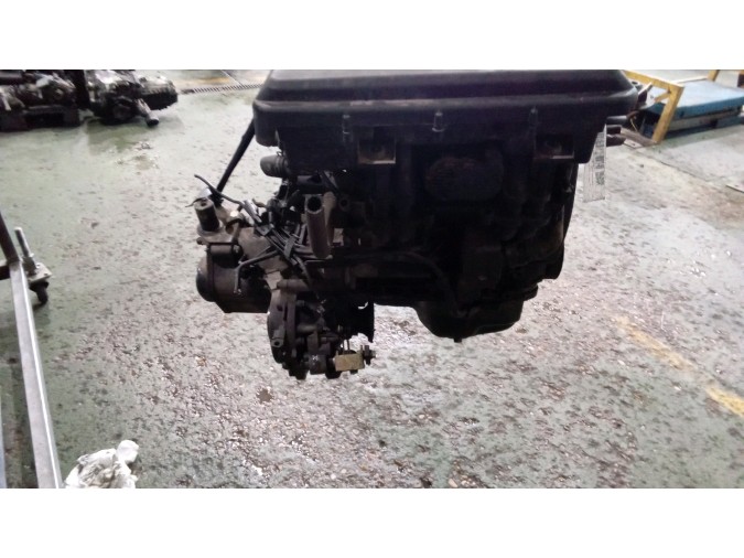Motor VOLKSWAGEN POLO 2000