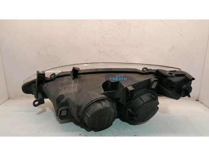 FARO DELANTERO DERECHO PEUGEOT 307 2002