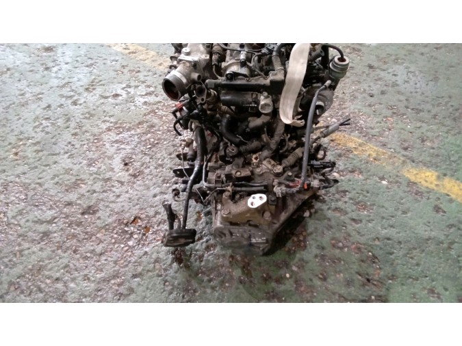 MOTOR CON ACCESORIOS Y CAJA DE CAMBIOS HYUNDAI ACCENT 2009