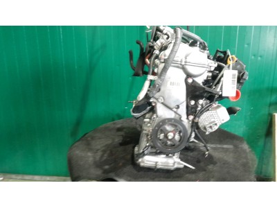 Motor TOYOTA YARIS