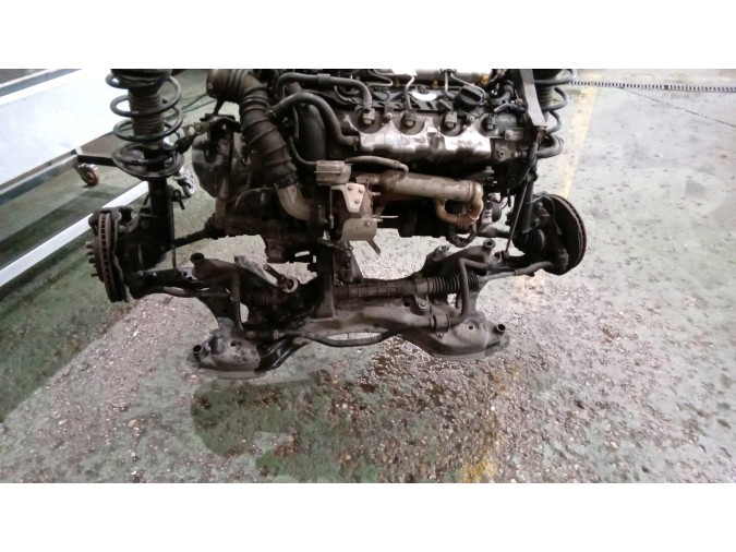 MOTOR CON ACCESORIOS Y CAJA DE CAMBIOS TOYOTA COROLLA 2003