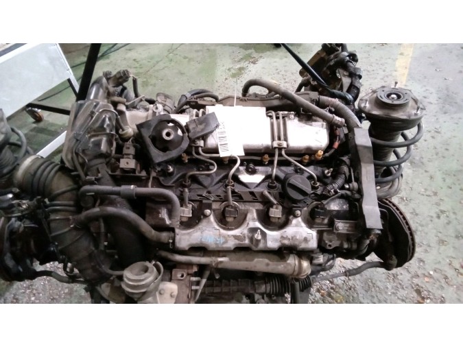 MOTOR CON ACCESORIOS Y CAJA DE CAMBIOS TOYOTA COROLLA 2003