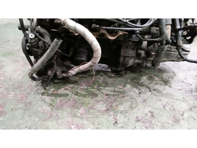 MOTOR CON ACCESORIOS Y CAJA DE CAMBIOS HYUNDAI GETZ