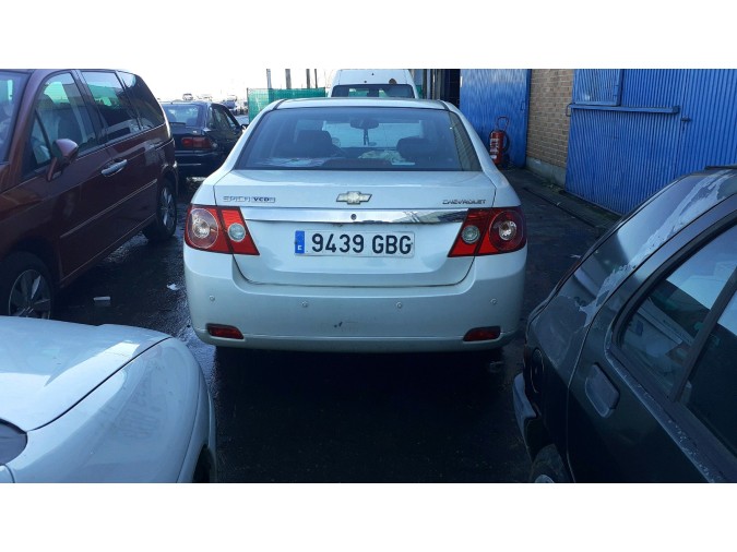 PUERTA TRASERA IZQUIERDA CHEVROLET EPICA 2008
