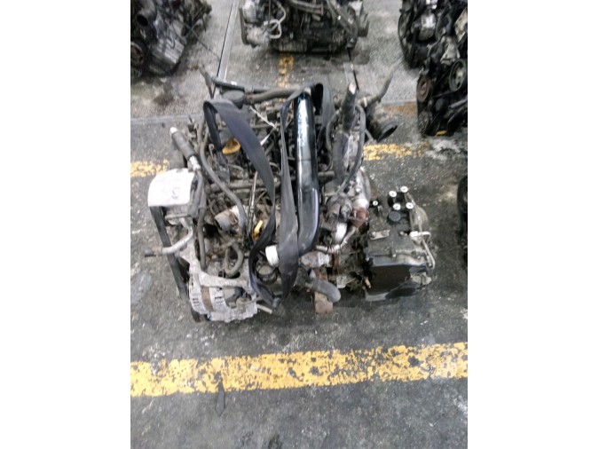 MOTOR CON ACCESORIOS SIN CAJA DE CAMBIOS CHEVROLET EPICA