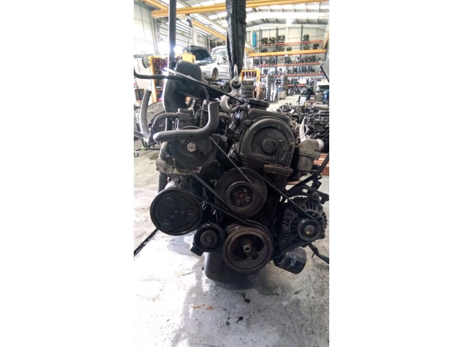 MOTOR CON ACCESORIOS Y CAJA DE CAMBIOS HYUNDAI ACCENT 1999