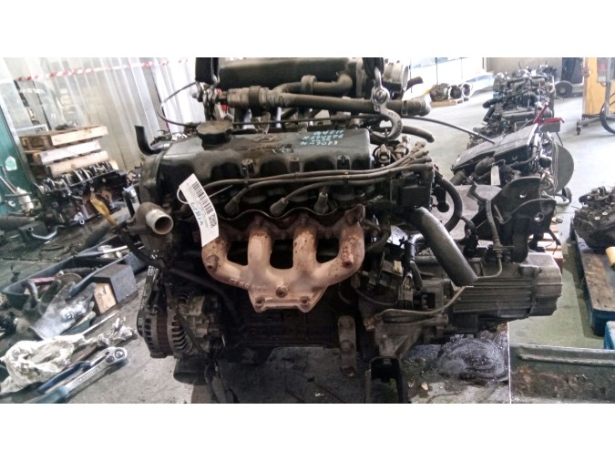 MOTOR CON ACCESORIOS Y CAJA DE CAMBIOS HYUNDAI ACCENT 1999