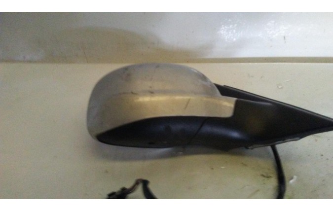 Retrovisor Derecho RENAULT CLIO 2000