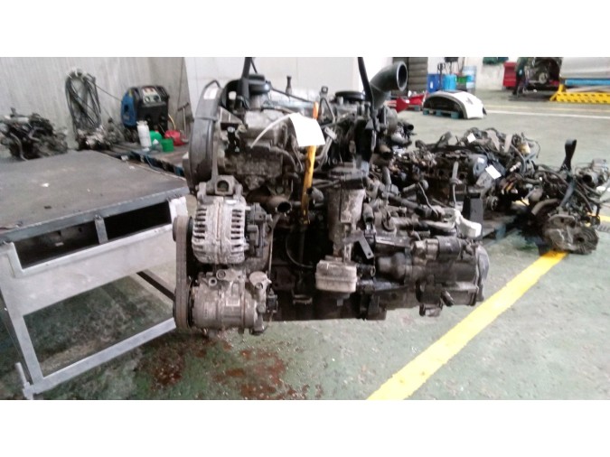 Motor VOLKSWAGEN POLO 2002