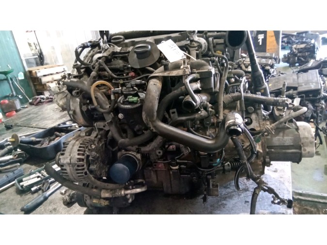 MOTOR CON ACCESORIOS Y CAJA DE CAMBIOS PEUGEOT 307 2002