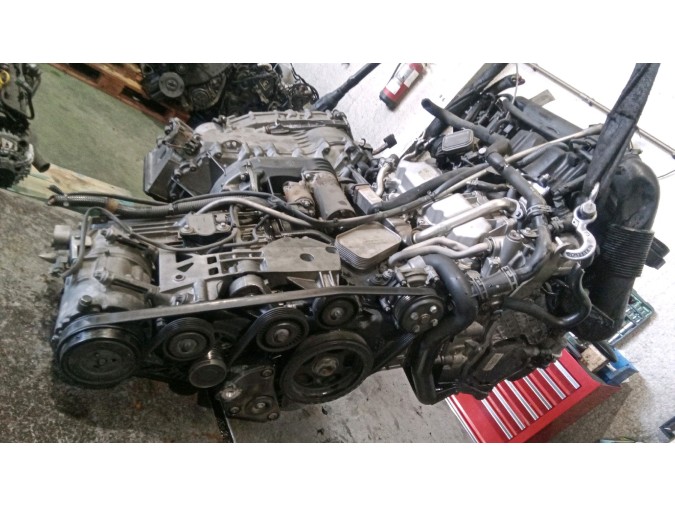 MOTOR CON ACCESORIOS Y CAJA DE CAMBIOS MERCEDES A 180 CDI 2010