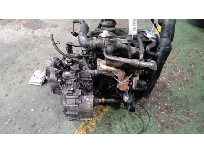 MOTOR CON ACCESORIOS Y CAJA DE CAMBIOS VOLKSWAGEN SHARAN 2004