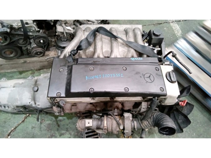 MOTOR CON ACCESORIOS Y CAJA DE CAMBIOS MERCEDES E 300 TURBODIESEL 1998
