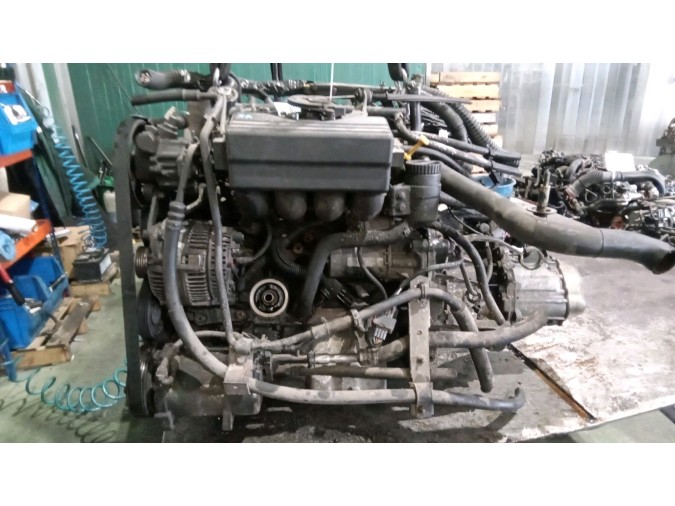 MOTOR CON ACCESORIOS SIN CAJA DE CAMBIOS PEUGEOT 806 1997
