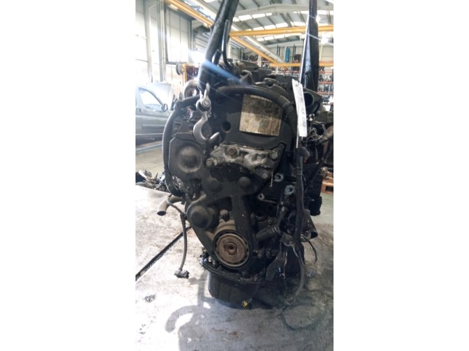 MOTOR CON ACCESORIOS Y CAJA DE CAMBIOS CITROEN C3 2005