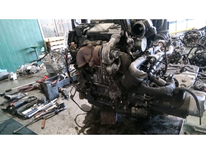MOTOR CON ACCESORIOS Y CAJA DE CAMBIOS CITROEN C3 2005