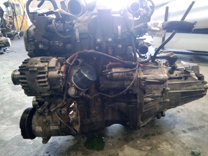 MOTOR CON ACCESORIOS SIN CAJA DE CAMBIOS RENAULT MÉGANE