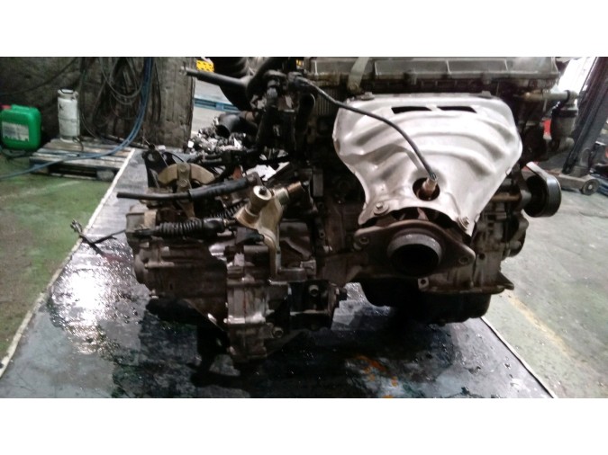 MOTOR CON ACCESORIOS Y CAJA DE CAMBIOS TOYOTA COROLLA 2003
