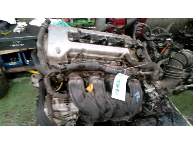 MOTOR CON ACCESORIOS Y CAJA DE CAMBIOS TOYOTA COROLLA 2003