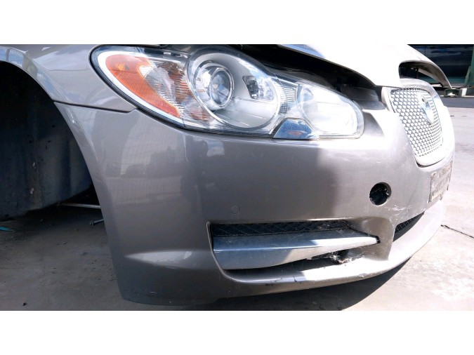 PARAGOLPES DELANTERO JAGUAR XF 2008