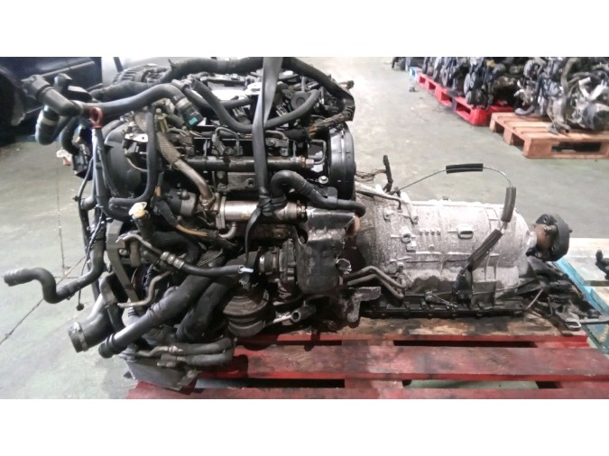 MOTOR CON ACCESORIOS Y CAJA DE CAMBIOS JAGUAR XF 2008