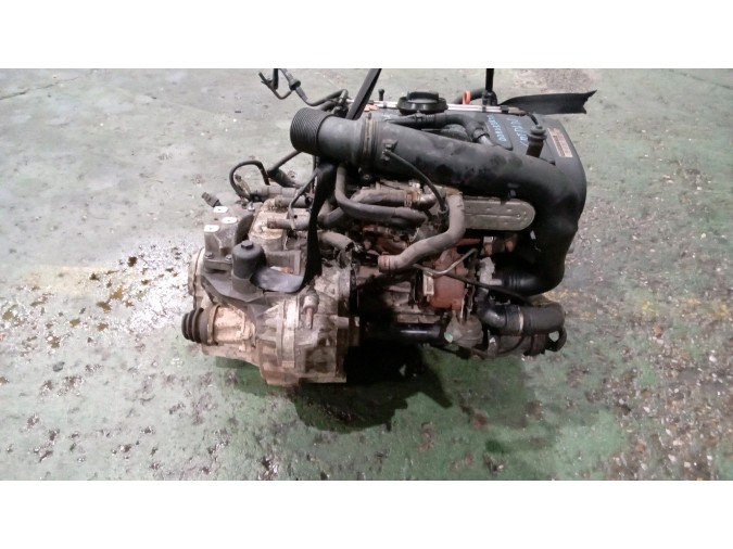 MOTOR CON ACCESORIOS Y CAJA DE CAMBIOS AUDI A3 2004