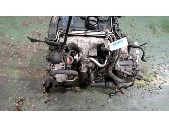 MOTOR CON ACCESORIOS Y CAJA DE CAMBIOS AUDI A3 2004