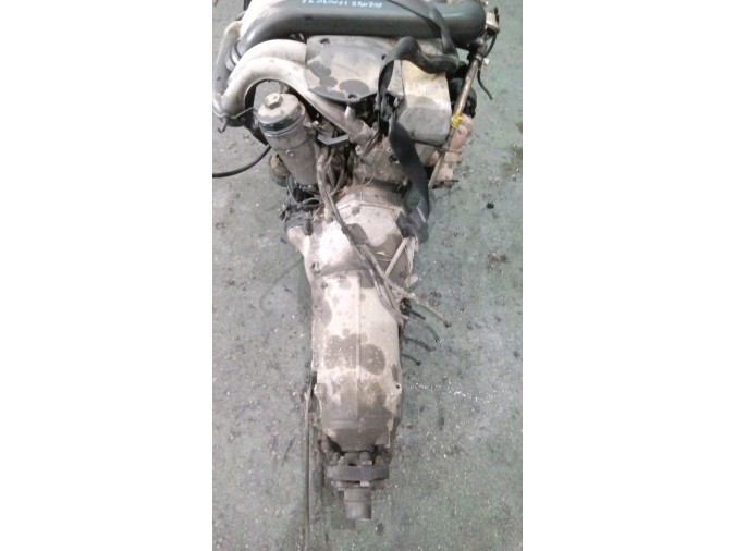 MOTOR CON ACCESORIOS SIN CAJA DE CAMBIOS MERCEDES E 290 TURBODIESEL 1996
