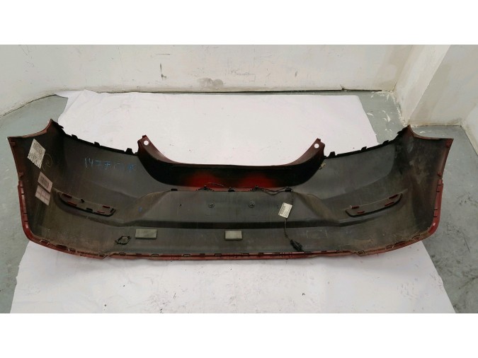 PARAGOLPES TRASERO VOLVO C30 ROJO 2010