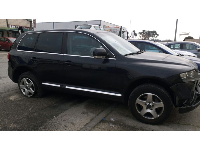 ALETA DELANTERA DERECHA VOLKSWAGEN TOUAREG 2005
