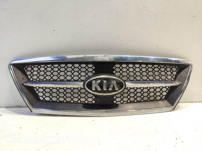 REJILLA DELANTERA KIA SORENTO 2005