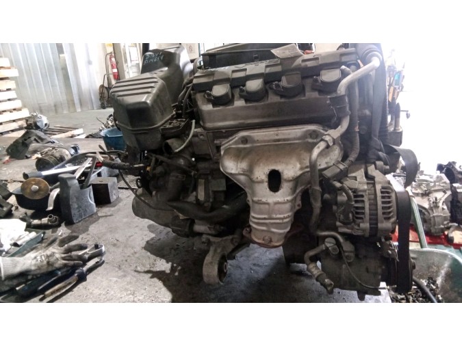 MOTOR CON ACCESORIOS Y CAJA DE CAMBIOS HONDA CIVIC