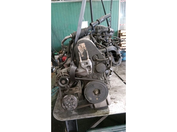 MOTOR CON ACCESORIOS Y CAJA DE CAMBIOS HONDA CIVIC