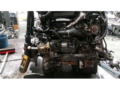 MOTOR CON ACCESORIOS SIN CAJA DE CAMBIOS PEUGEOT 2008 2013