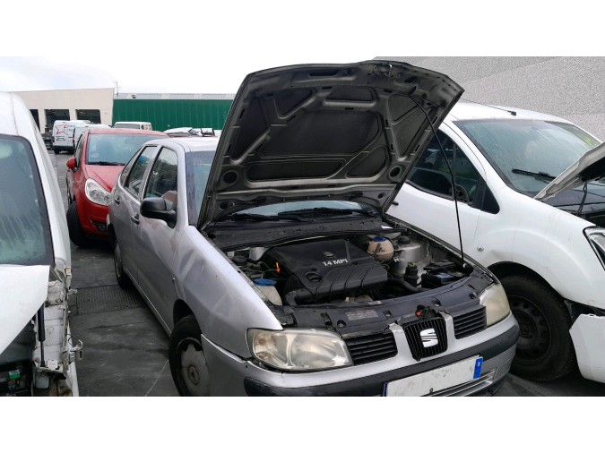 VARIOS SEAT CORDOBA 2002