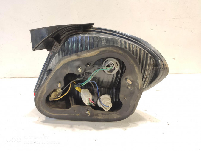 PILOTO TRASERO IZQUIERDO HYUNDAI COUPE 2000