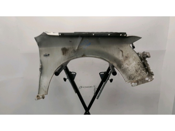 ALETA DELANTERA IZQUIERDA AUDI A4 2002
