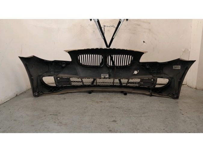 PARAGOLPES DELANTERO BMW 520D 2010