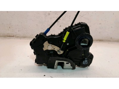 CERRADURA PUERTA DELANTERA DERECHA TOYOTA AVENSIS 2009