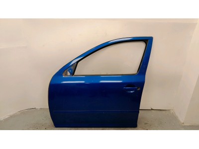 PUERTA DELANTERA IZQUIERDA SKODA OCTAVIA AZUL 2009