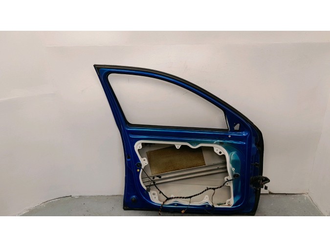 PUERTA DELANTERA IZQUIERDA SKODA OCTAVIA AZUL 2009