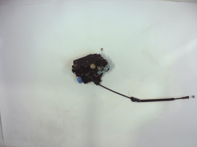CERRADURA PUERTA TRASERA IZQUIERDA SKODA OCTAVIA 2009
