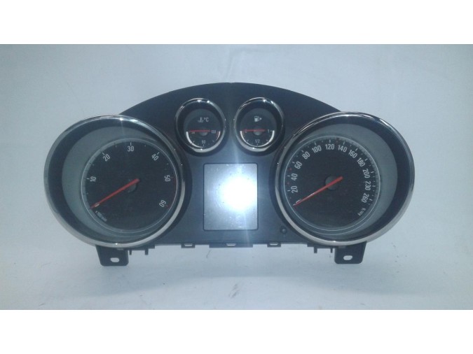 CUADRO INSTRUMENTOS OPEL ASTRA 2012