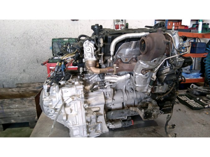 MOTOR CON ACCESORIOS SIN CAJA DE CAMBIOS BMW X1 2020