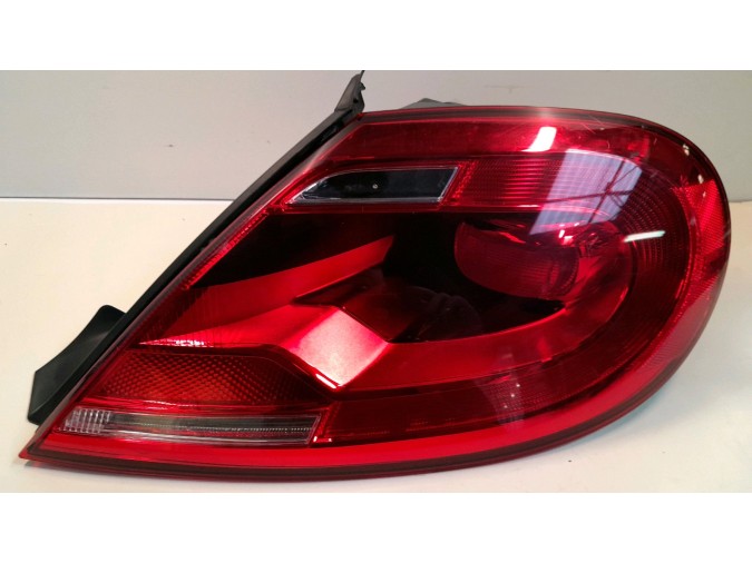 PILOTO TRASERO DERECHO VOLKSWAGEN BEETLE 2013