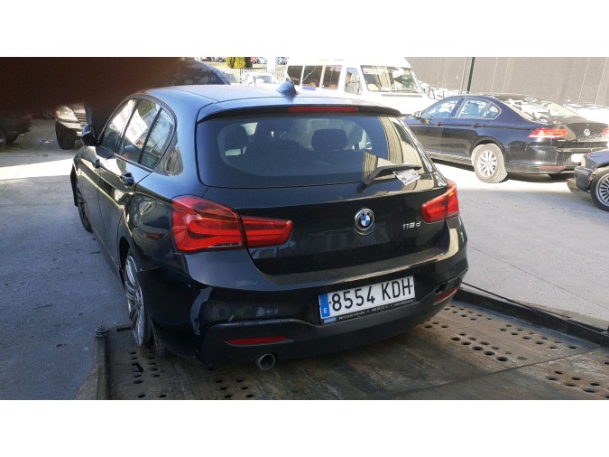 MANDO ELEVALUNAS TRASERO IZQUIERDO BMW 118D 2017