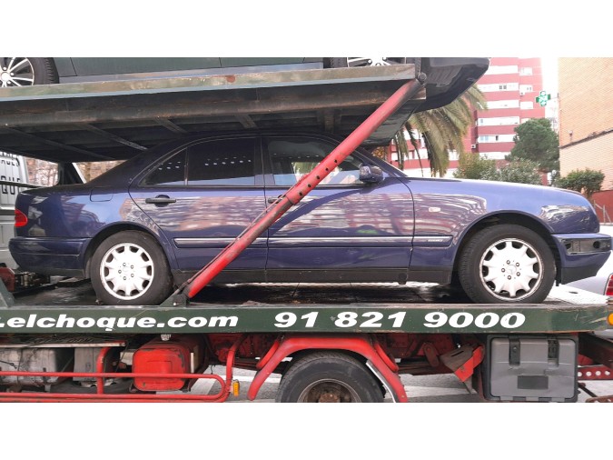 ELEVALUNAS TRASERO DERECHO MERCEDES E 280 4MATIC 1997
