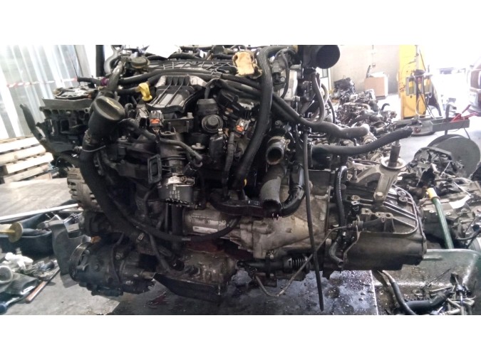 MOTOR CON ACCESORIOS SIN CAJA DE CAMBIOS PEUGEOT 807